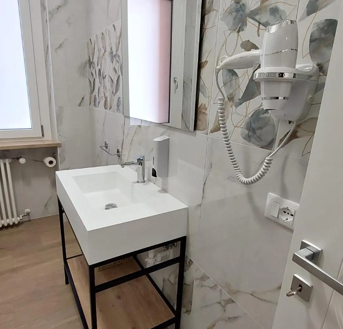 Madame Bologna Hotel Guest house